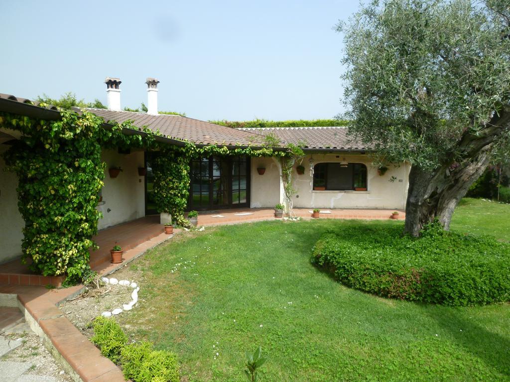 Villa Dolcevita San Costanzo Phòng bức ảnh